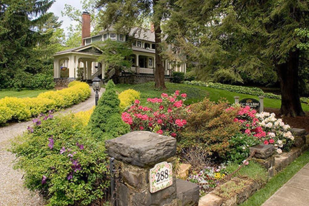 Black Walnut B&B Inn Asheville Exterior foto